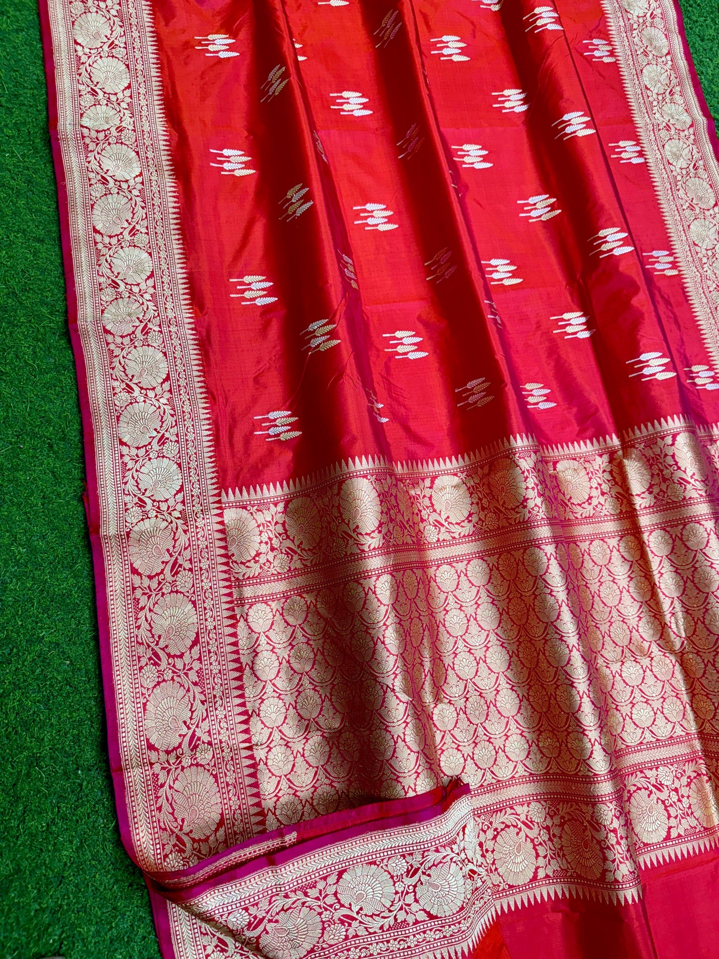 Katan Banarasi saree