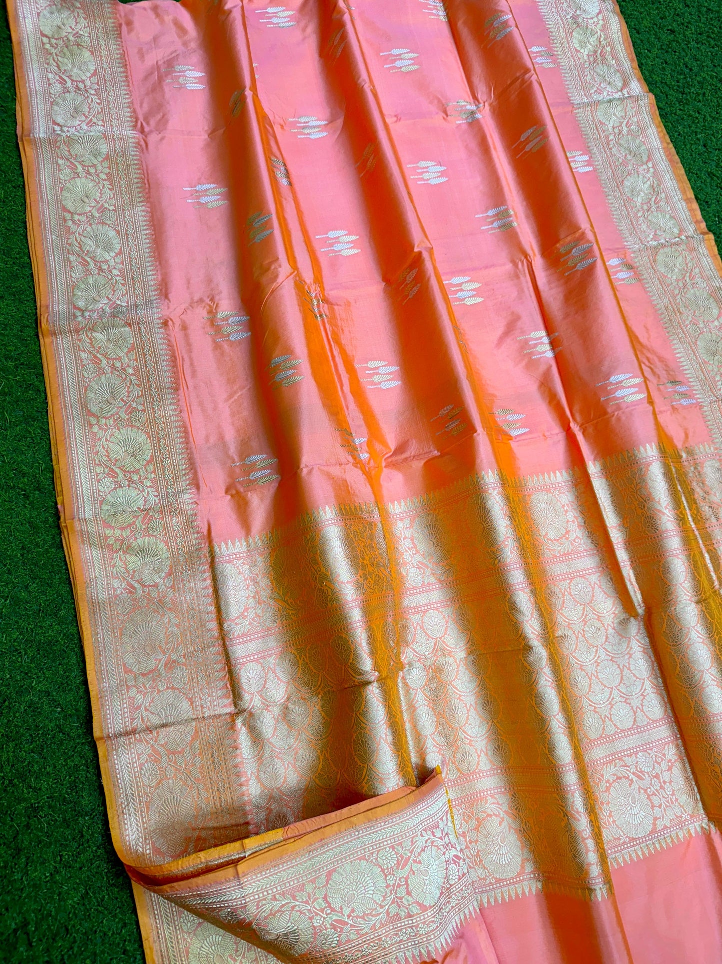 Katan Banarasi saree