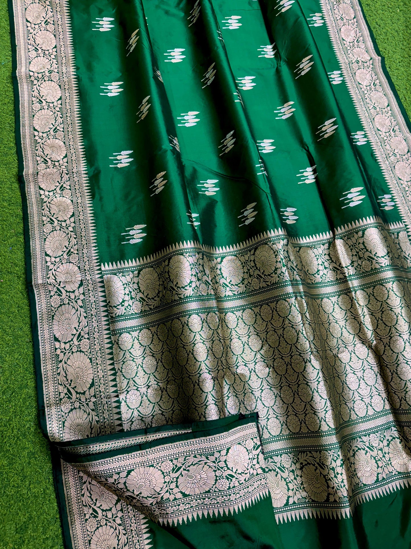 Katan Banarasi saree