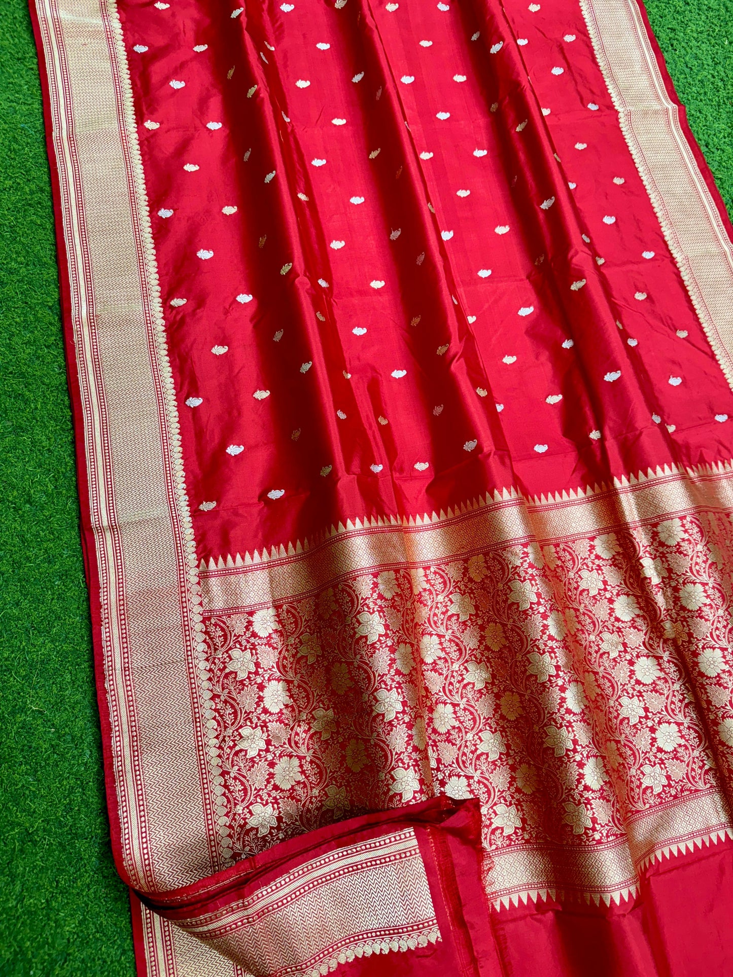 Katan Banarasi saree