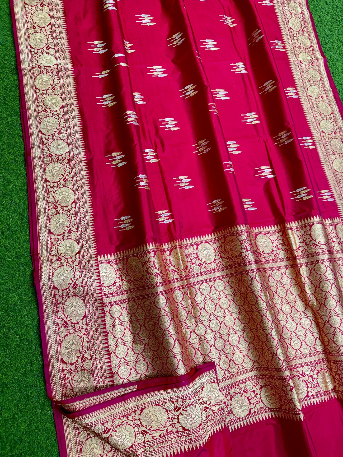 Katan Banarasi saree